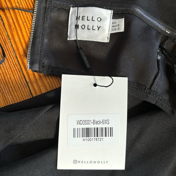 NWT hello Molly black midi dress - Picture 2 of 3